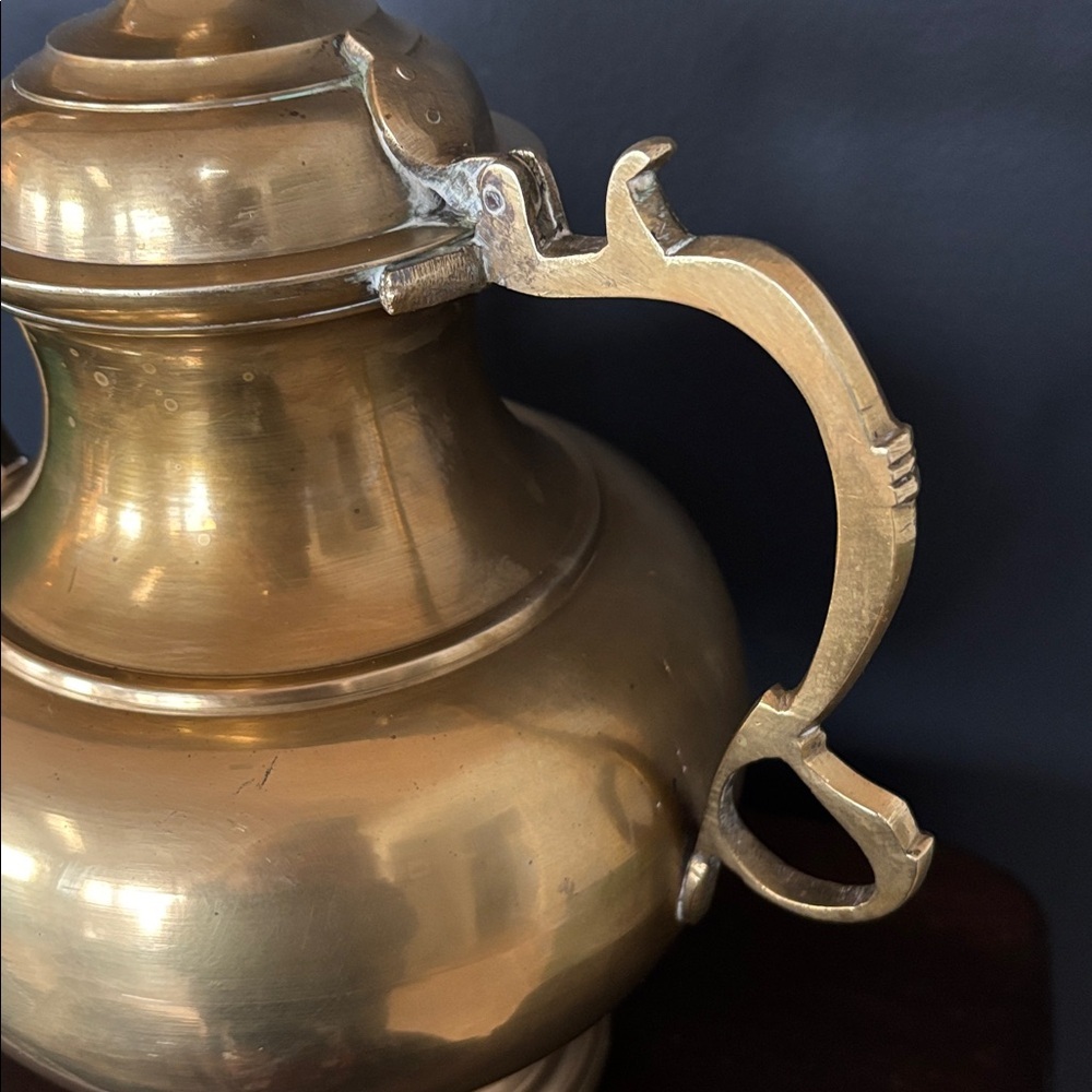 Vintage Brass Tea Coffee Pot Baker Furniture Made in India Gold Tone 11” Tall - Picture 4 of 11